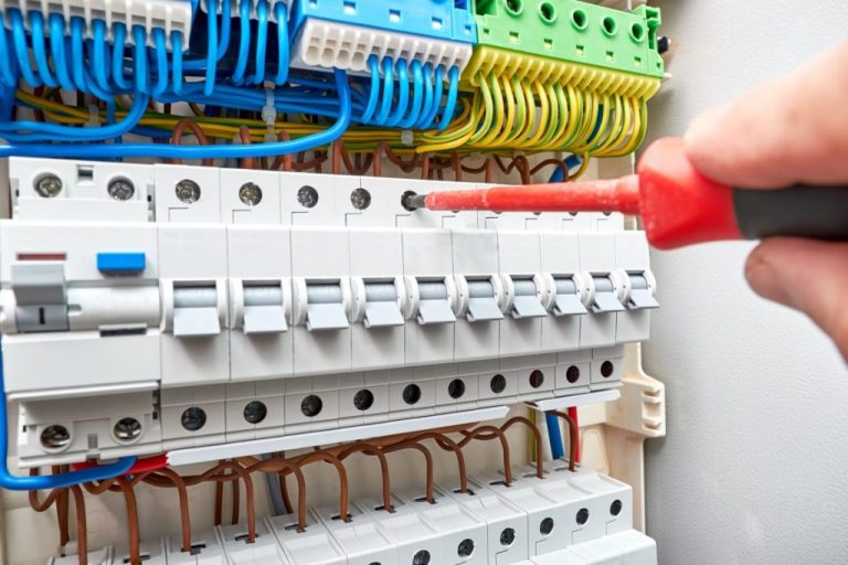 Le délai nécessaire pour remplacer un tableau électrique