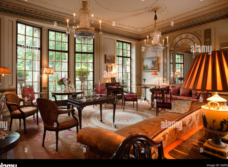 Le prince du Qatar et sa femme : inspiration pour la décoration intérieure luxueuse