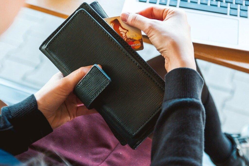 Comment la banque N26 révolutionne-t-elle le bricolage économique à la maison ?