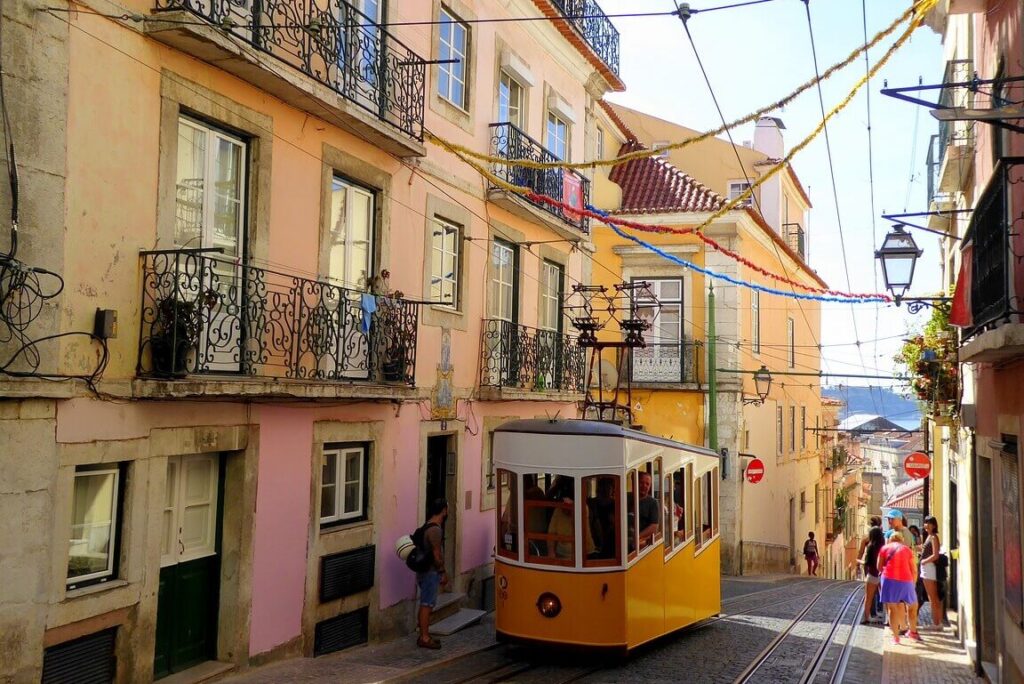 Comment préparer sa maison au Portugal pour la retraite ?