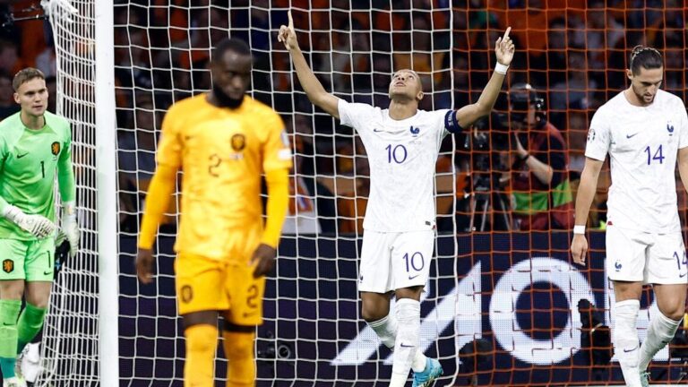 Comment créer un coin dédié au football hollandais dans votre maison?