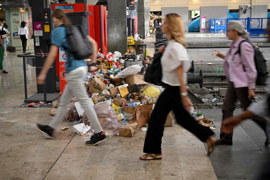 Comment la grève des contrôleurs SNCF influence-t-elle le marché de bricolage maison ?