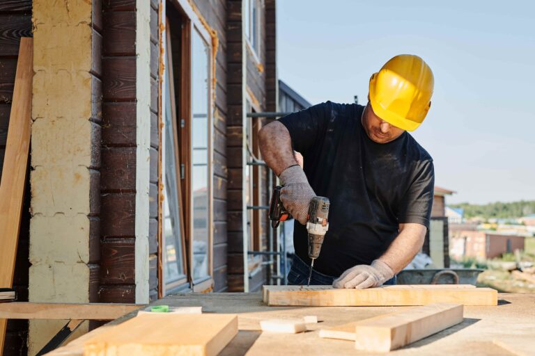 C’est qui le patron de la rénovation ? Découvrez comment prendre les commandes de vos travaux maison