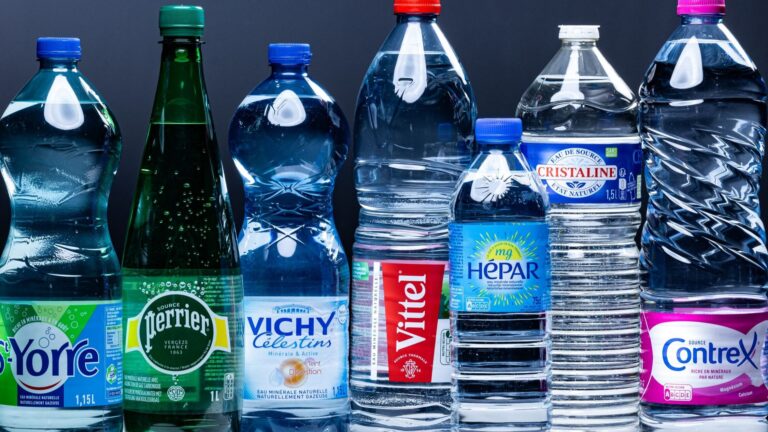 Comment utiliser les bouteilles d’eau Nestlé dans vos projets de bricolage à la maison ?