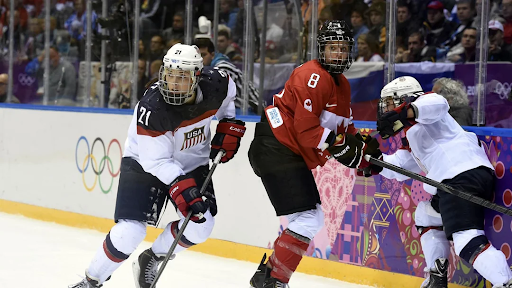 Développement du hockey sur glace féminin