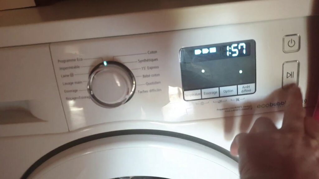 Machine Samsung Eco Bubble 7kg en panne sans code d'erreur affiché