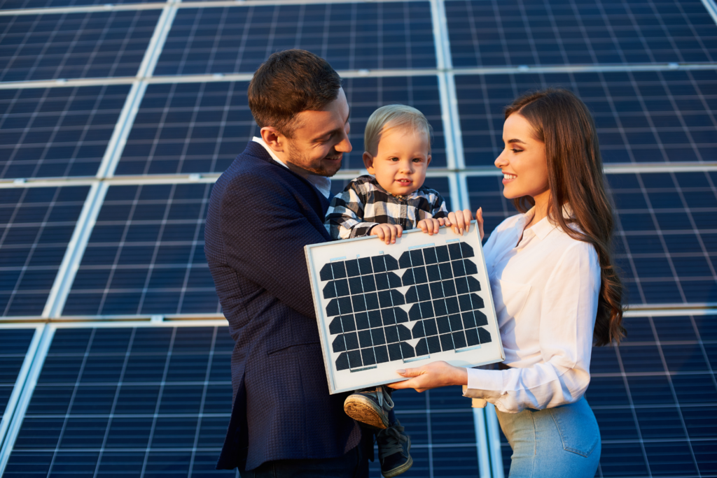 panneaux solaires et famille