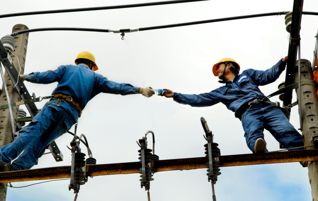 travail tension electrique