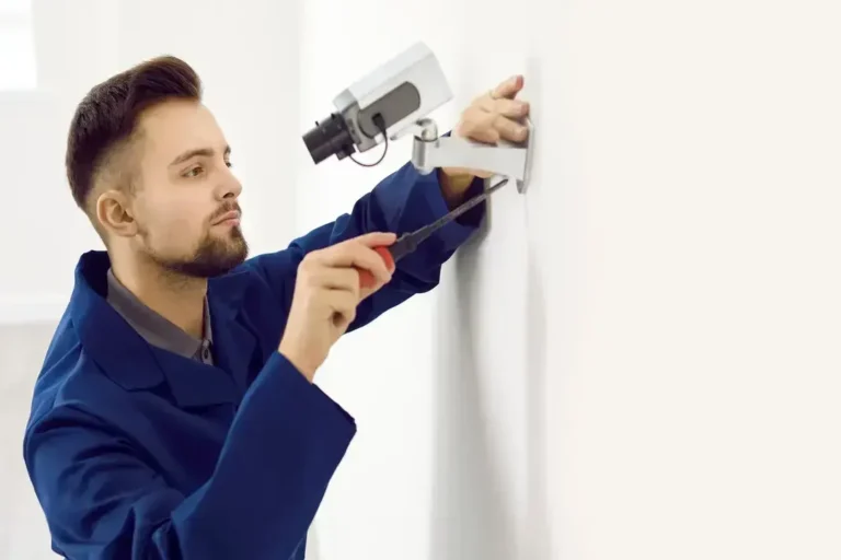 Installer une alarme professionnelle : les erreurs à éviter pour rester protégé dans votre entreprise.
