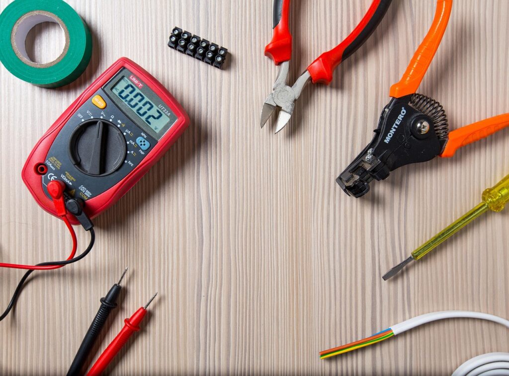 outils electriciens